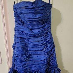 Mini rush dress with flowers details